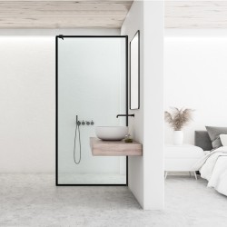 Walkin-Dusche mit Digitaldruck "Loft-Rahmen"